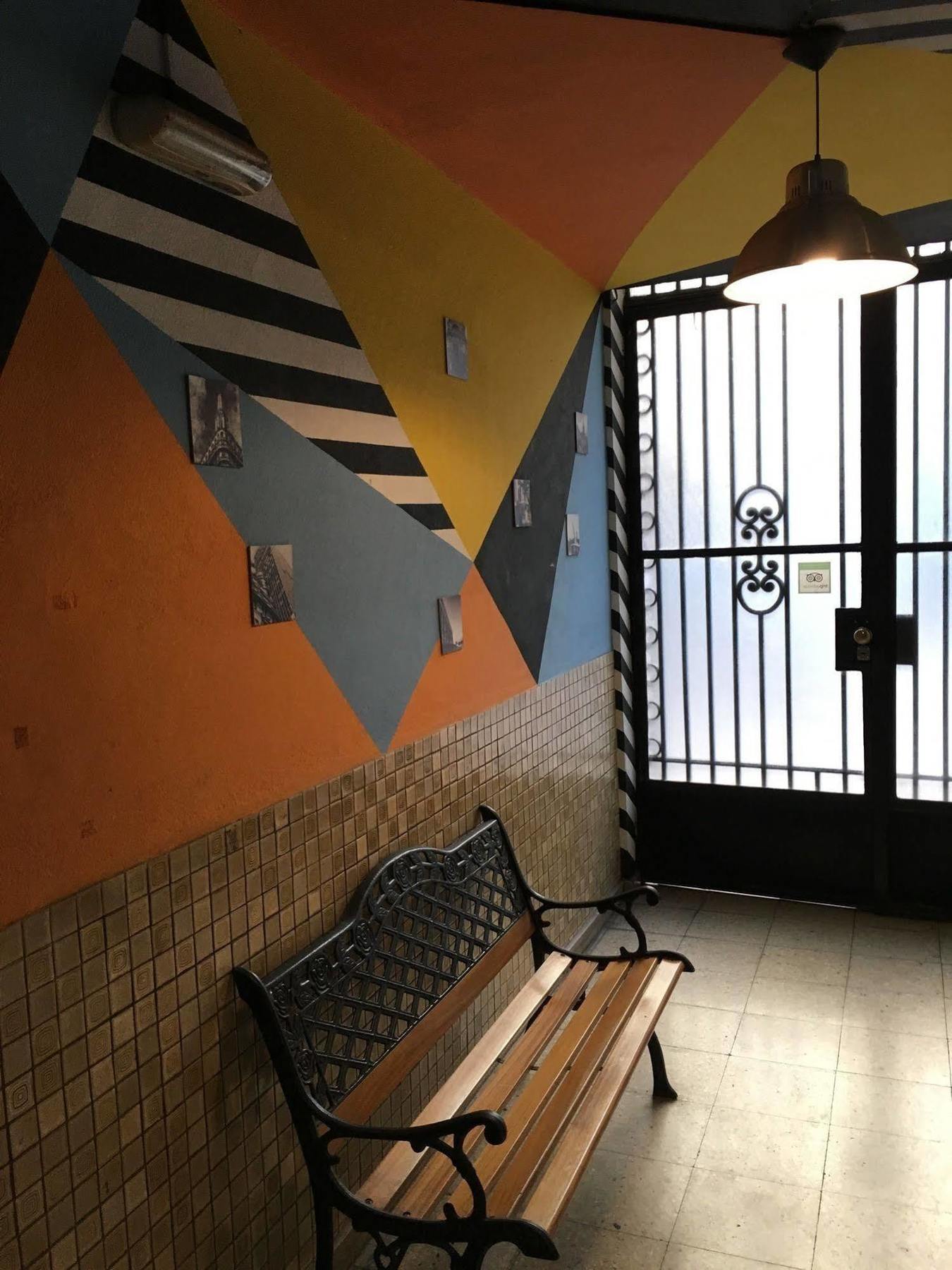 Petit Recoleta Hostel Buenos Aires Exterior foto