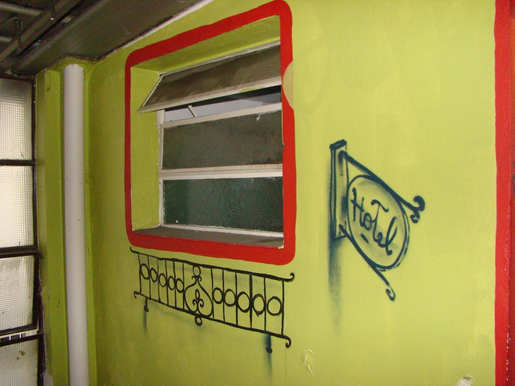 Petit Recoleta Hostel Buenos Aires Exterior foto