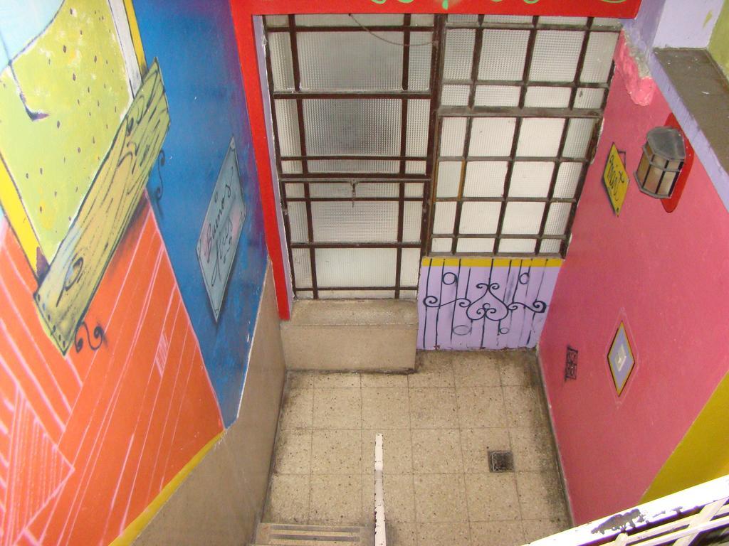 Petit Recoleta Hostel Buenos Aires Exterior foto